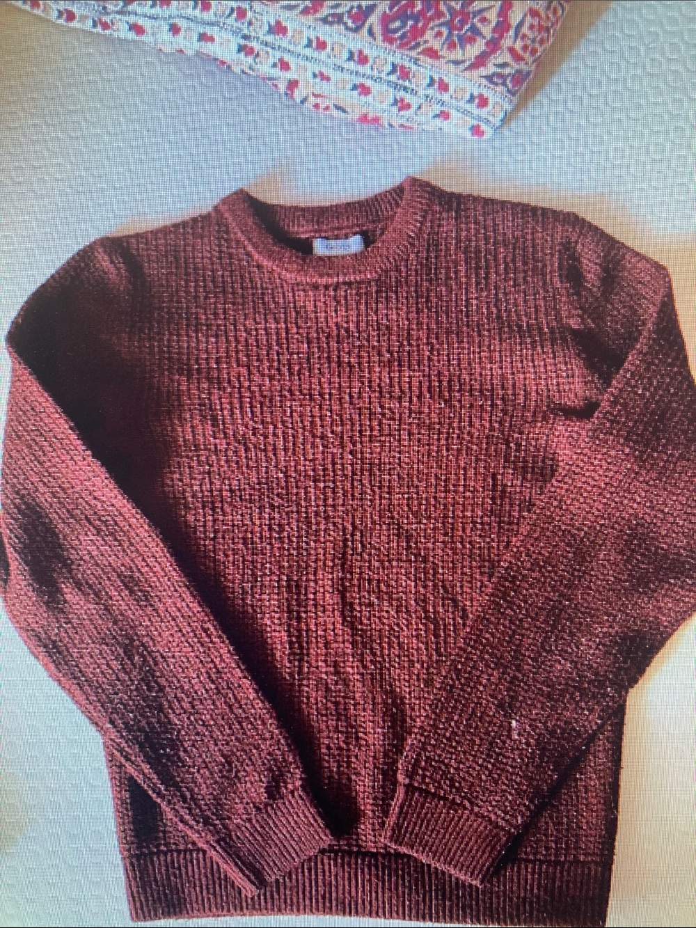 Cozy Men's Burgundy Knit Crewneck Sweater